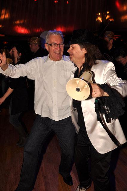 min 2011 03 08 mardi brass band 386